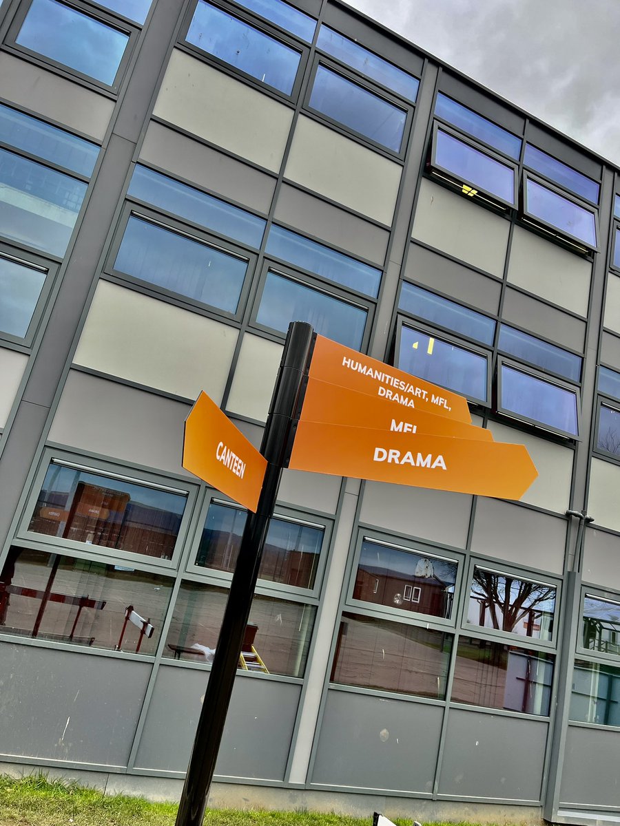 Gremedia2's tweet photo. Fridays completed project, working in partnership with Engaging Education to design, manufacture and install new multi directional signs for Stokesly School. #signs #printing.  Visit https://t.co/S5mSg7BaE3 to see more  projects https://t.co/y8CwNmzPYN