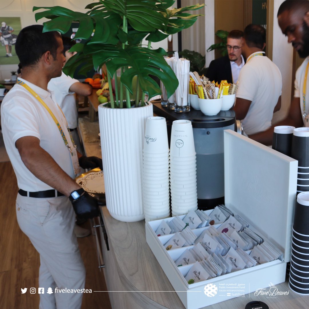 FiveleavesTea's tweet photo. Sip the first luxurious #saudi tea brand and enjoy the splendid view of @royalgreens_ksa !@saudiintlgolf 

Enjoy and #seeitall 

مقتطفات من رعاية #شاي_فايڤ_ليڤز لبطولة @saudiintlgolf ✨

#شاي #PIF_SaudiIntlGolf https://t.co/6Qfd1wHX2z
