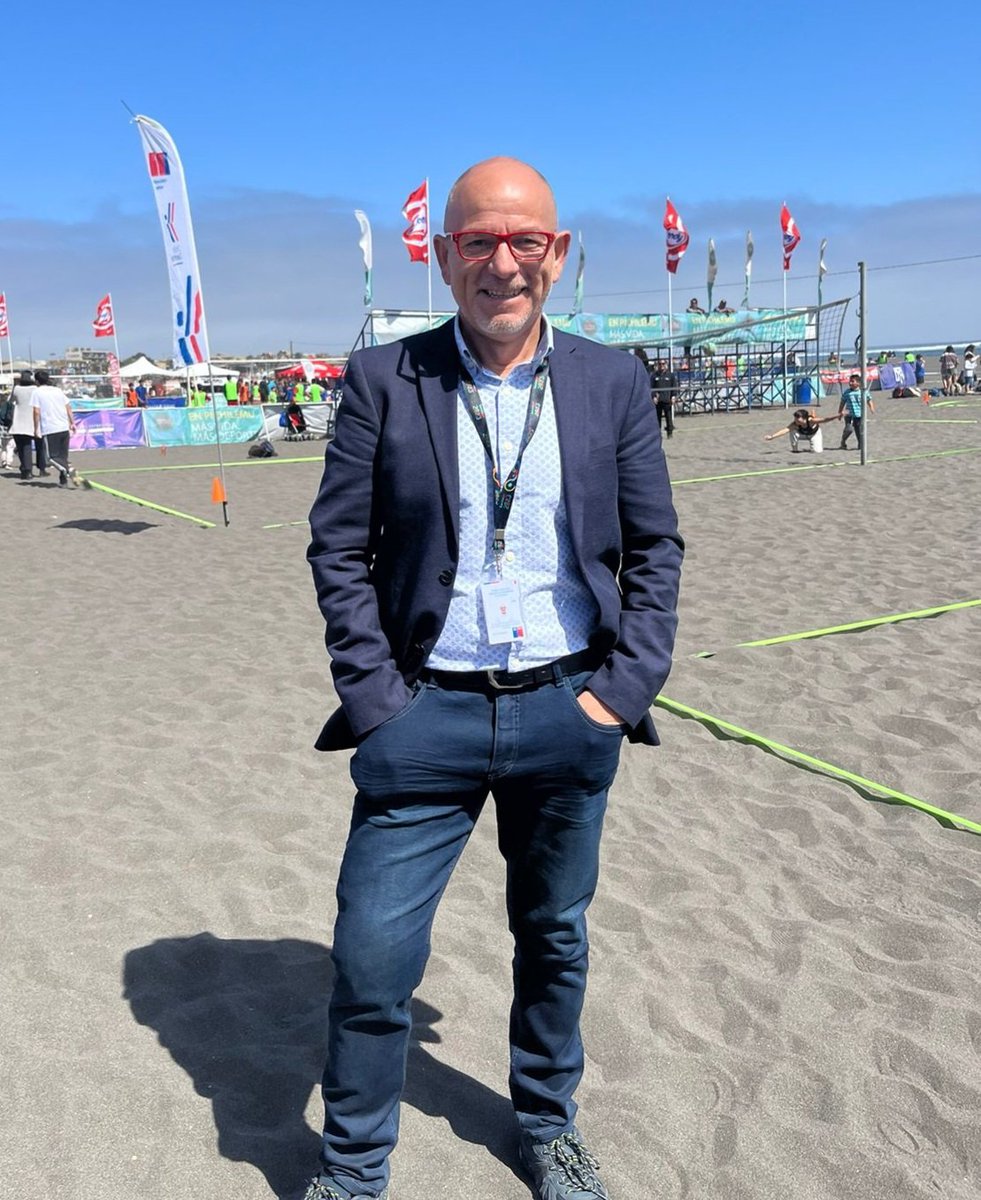 La lucha es constante y basada en principios, valores, transparencia y de la mano de todos y todas. 
LINDO FIN DE SEMANA🤟🚴‍♀️🥂❤️