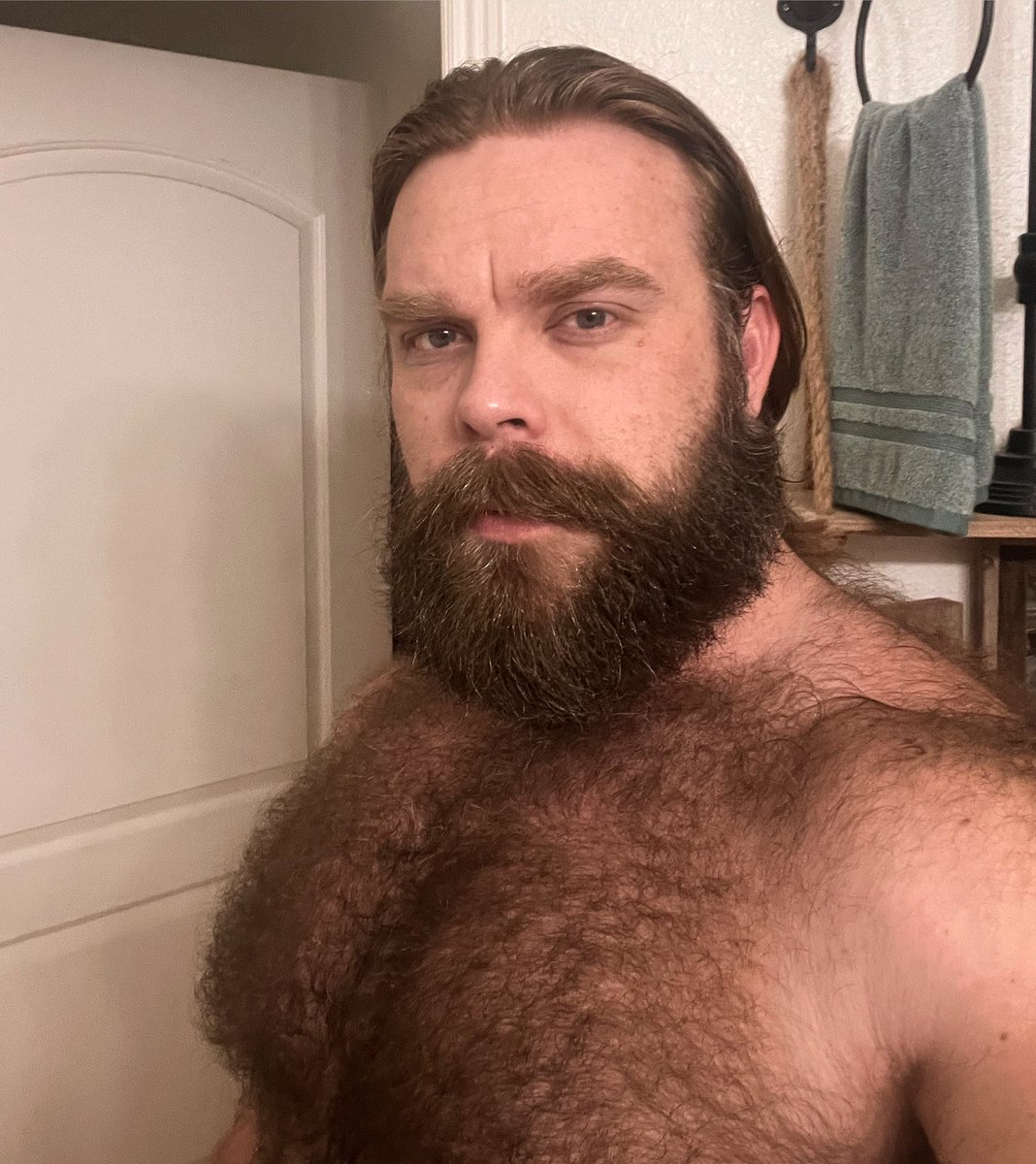 hunterharden86's tweet photo. Beard power activate!
•
#hunterharden #beardpower #sithere https://t.co/V22DjST1Dt