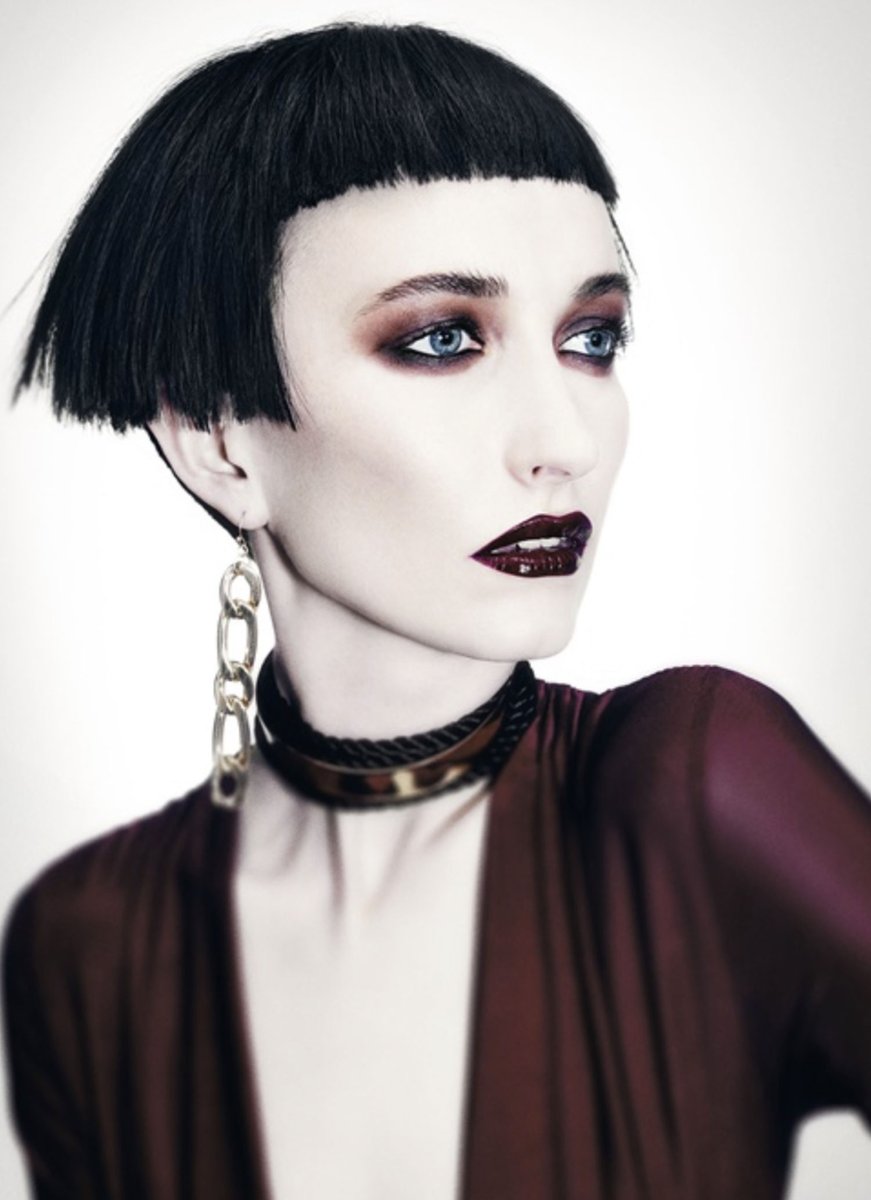 esteticauk's tweet photo. Cutting Long Hair Short – Top Tips from Akin Konizi https://t.co/b4MG5LZHHc via @esteticanetwork #HOBSalons https://t.co/2RPEfKLQxI