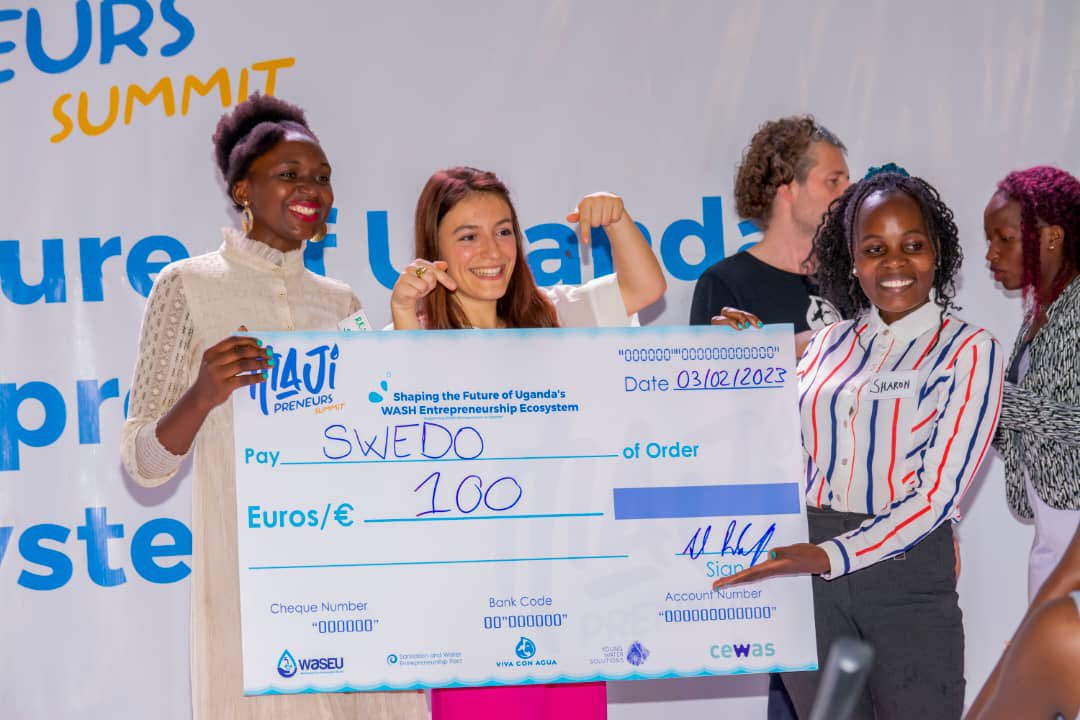 WASEU_Uganda's tweet photo. Rewarding the Hackathon Winners🎈
2nd Runners Up | SWEDO team, Congratulations 🎊
#MajiPrenuerssummit2023
#HackathonCompetition https://t.co/FnCMVmXiIb
