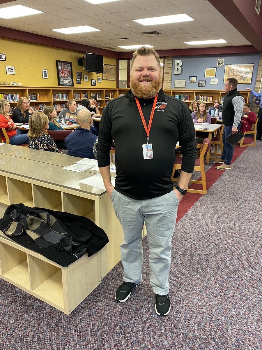 RonRobertsGoCVS's tweet photo. Algonquin teacher, Brad Akans, was awarded a mini-grant from the CV Educ Foundation for 3-D printing supplies. His students win. Help more kids win by attending the Foundation Tastefest, April 27th, at Mirage. It’s fun. 

Go CVS winning! https://t.co/ZJqlRJ7SGs