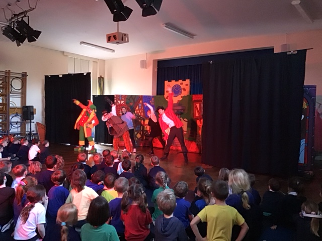 GCA_learning's tweet photo. Wow! What an afternoon. The children in EYFS and KS1 have loved watching #BeautyandtheBeast.  Thank you so much @MandMTheatrical and @PTA_GCA #GCAwellbeing #GCAenglish #GCAexperiences #ACES_Creativity https://t.co/PJ3acmyPP7