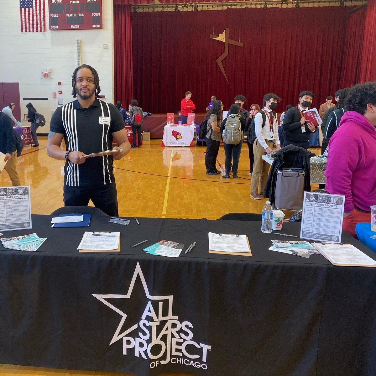 We had the amazing opportunity this week to visit 
Cristo Rey Jesuit High School! As we ramp up our outreach, we want to ensure that our young people know about the All Stars Project and this Spring's Development School for Youth program! Apply today at AllStars.org!