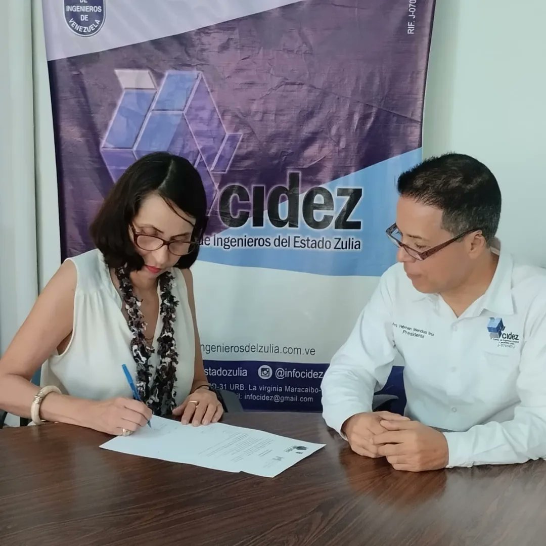 elmaczul's tweet photo. con el objetivo de establecer alianzas cooperativas entre ambas organizaciones en beneficio del arte, la cultura y la colecrividad zuliana.
#MACZUL #CIDEZ #ELMACZUL #Cooperación #Zulia #Maracaibo https://t.co/YrT63SsYRR
