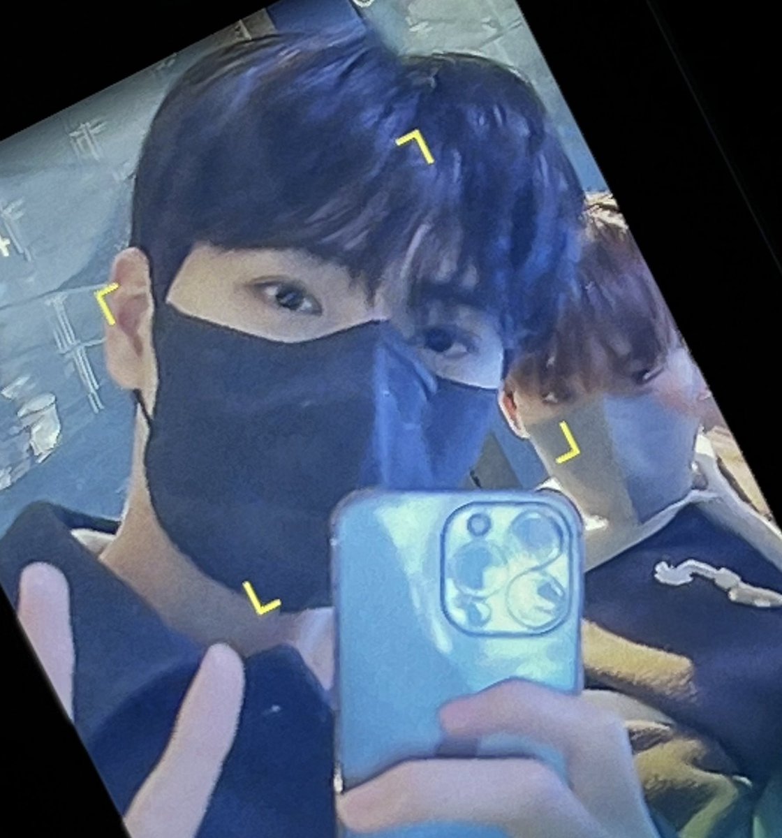 taechan_tpst's tweet photo. 👀 

#tpst #tempest #템페스트 #eunchan #taerae #은찬 #태래 #taechan #euntae https://t.co/jHNZrOsRx5