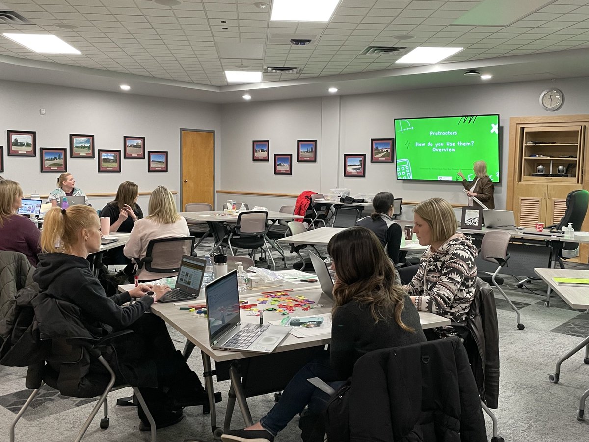 Grade 2 teachers working with ⁦<a href="/ChrisZarski/">Chris Zarksi</a>⁩ on the new Math curriculum. #collaboration #numeracy ⁦<a href="/WCPS72/">Wolf Creek Schools</a>⁩