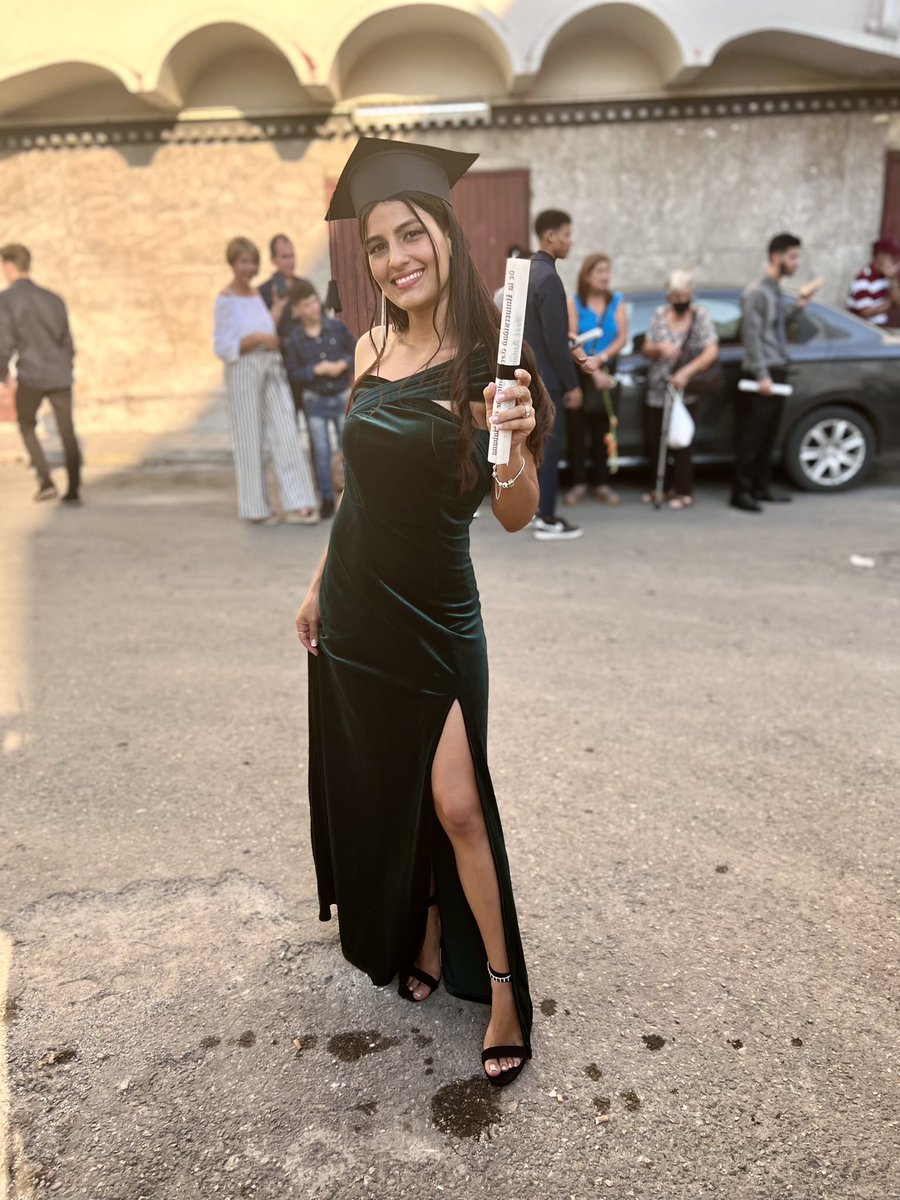 YilianAlvarez2's tweet photo. Ingeniera Hidráulica Yilian Alvarez Gil 🎓💚🥰 https://t.co/lTXDs7cLE0