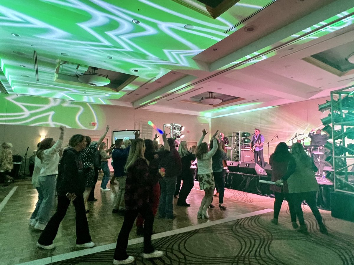 ncfests's tweet photo. That's a WRAP...🎬
ShowFest 2023-Event Innovators Conference was EPIC! We're energized & ready for an awesome festival & event season!🥳
Already looking forward to ShowFest 2024!🎉
#ncfestivals #showfest23 #network #educate #celebrate #letsfest https://t.co/9sMoe2zF6n