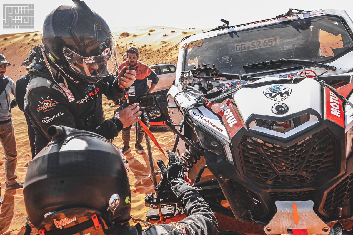 السلام عليكم 
مساء الخير 
هذي صور من المرحله الاولى في #رالي_حائل_تويوتا_الدولي_2023 #رالي_حائل 
<a href="/Rallyhail_sa/">رالي حائل تويوتا الدولي 2023</a> 
واتمنى تعطونا رايكم ❤️