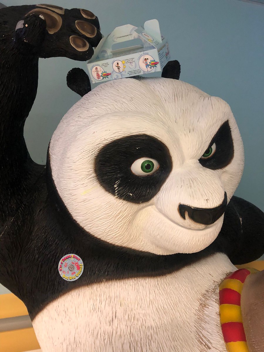 germsjourney's tweet photo. We're not the only ones who enjoyed promoting hand hygiene in the hospital this week😁
Take a look🐼@UHCW_Tots2Teens @UHCW_RandD @uhcw_inf_con @Medipal_ 
#AGermsJourney #handhygiene #handwashing https://t.co/qKdALp9oYj