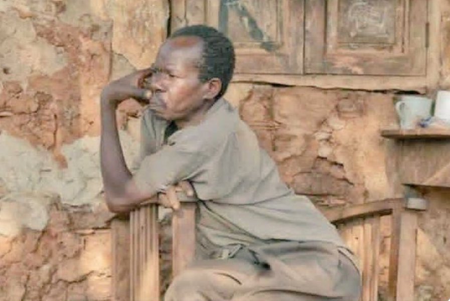 Bashiz3's tweet photo. @ZimojaL @Qoboqobo4 Really...eish that would be very bad for kwaito music. https://t.co/7DzUOYaC8G