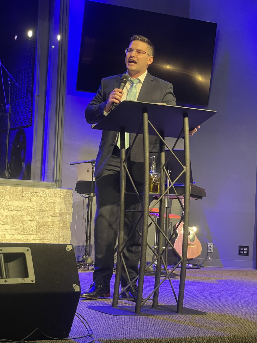 It was an honor to preach a revival night at Purpose Church in Sevierville,TN for Pastors Joel &amp; Theresa Arwood. Clay &amp; I’s first time tag team preaching. This church is on fire! 🙌🏻🔥👏🏻
