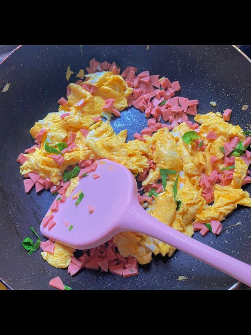 GabriMeyer's tweet photo. Haha Im master chef👩‍🍳 https://t.co/UnSZbHlYn2