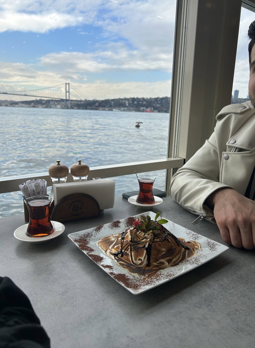 elini cek story aticam diye azarlanmis erkek durusu