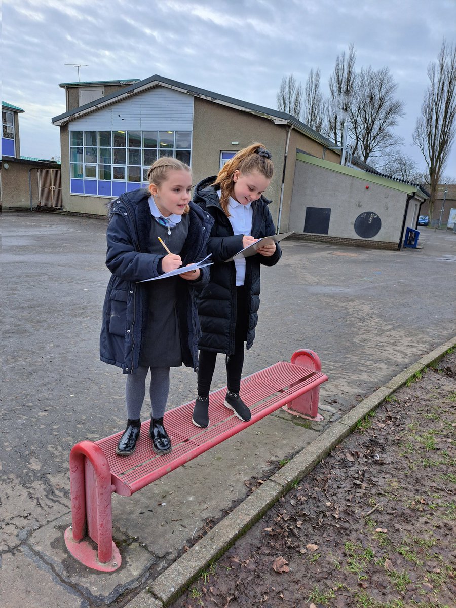 beanxMrsRowan's tweet photo. We have been learning about 3D shapes and today went into the playground to see what 3D shapes we could see in our environment. Ask us what we found 😀 #bpsnumeracy #bpsoutdoorlearning https://t.co/xJORpuiwS1