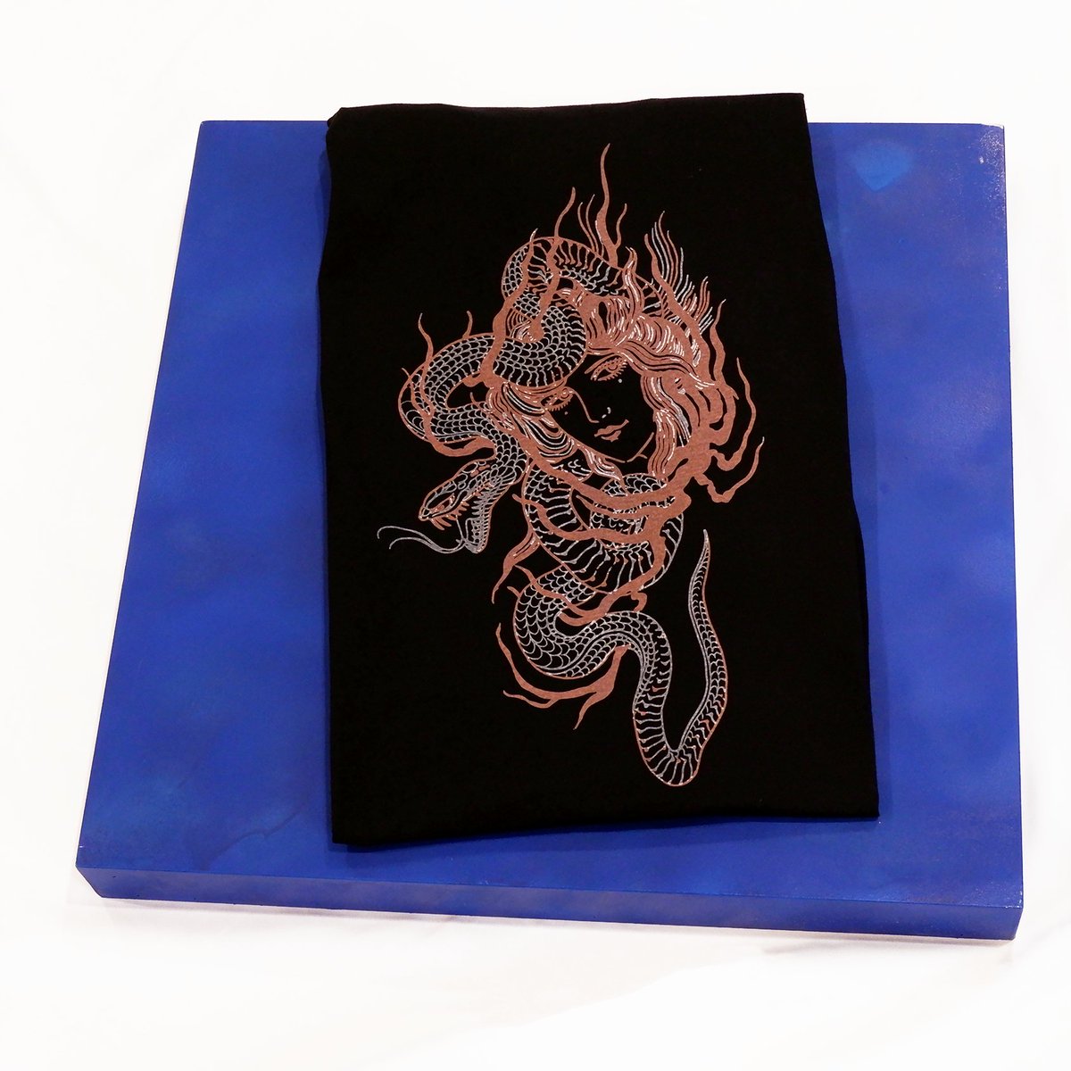 tshirtprinting_'s tweet photo. An intricate design like this is no problem for us. Challenge us with your next printing project and let us surprise you!
#tshirtprintingcompany.comπβ β
#ScreenPrintingVancouver #ScreenPrinting
#canadamade
#screenprinting #screenprint #tshirtprinter #screenprintlife https://t.co/4kQR6f5pu9