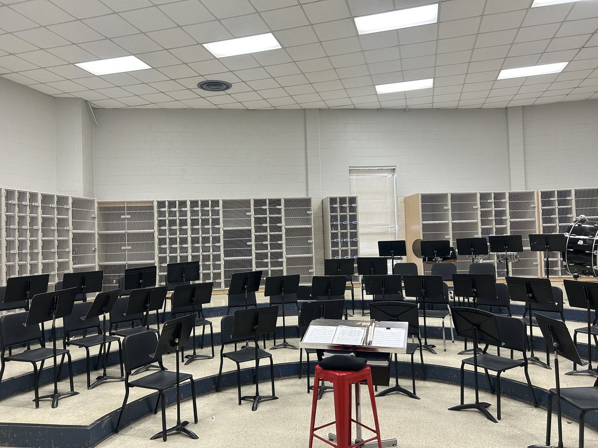 Music Makes Us partnered with Dr. Adams at <a href="/ApolloMiddle/">Apollo Middle</a> to install brand new Wenger instrument storage cabinets late last month. Band Director Nathan Davis has shared his enthusiastic thanks and the positive student response! <a href="/MetroSchools/">Metro Schools</a> <a href="/MetroArtsNash/">Metro Arts / Nashville Office of Arts + Culture</a>