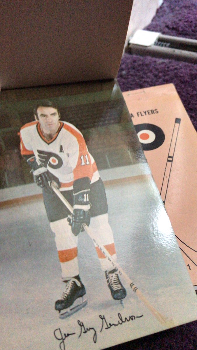 Grad42's tweet photo. @oldhockeycards Jean Guy Gendron https://t.co/FyKLoFepHA