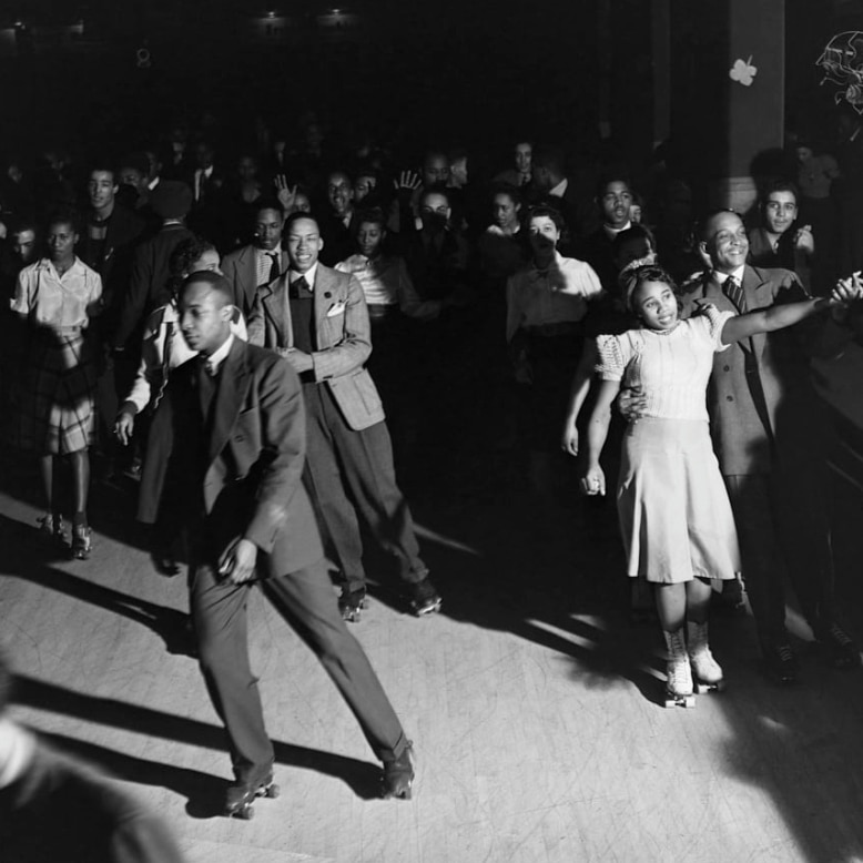 DwayneLHunterI1's tweet photo. @raphousetv2 [DID YOU KNOW  ] Black roller skating rinks were a popular pastime during the Civil Rights Movement in the 1960s

https://t.co/LucqCuJECu 
#BlackHistoryMonth https://t.co/bz3sCZoPu8