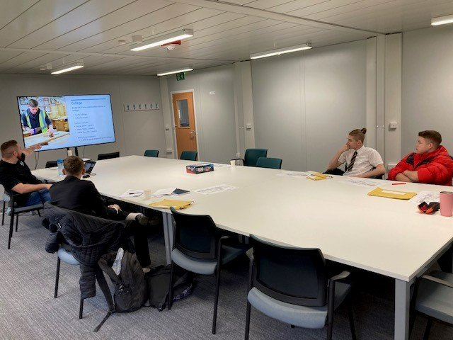 King Henry VIII 3-19 School tweet media