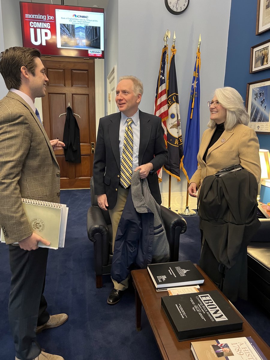 Thanks to the staff of @RepHorsford for welcoming Roseman University President Dr. Renee Coffman and VP Dr. Tom Metzger this week to share how the University is transforming healthcare and education in Nevada.