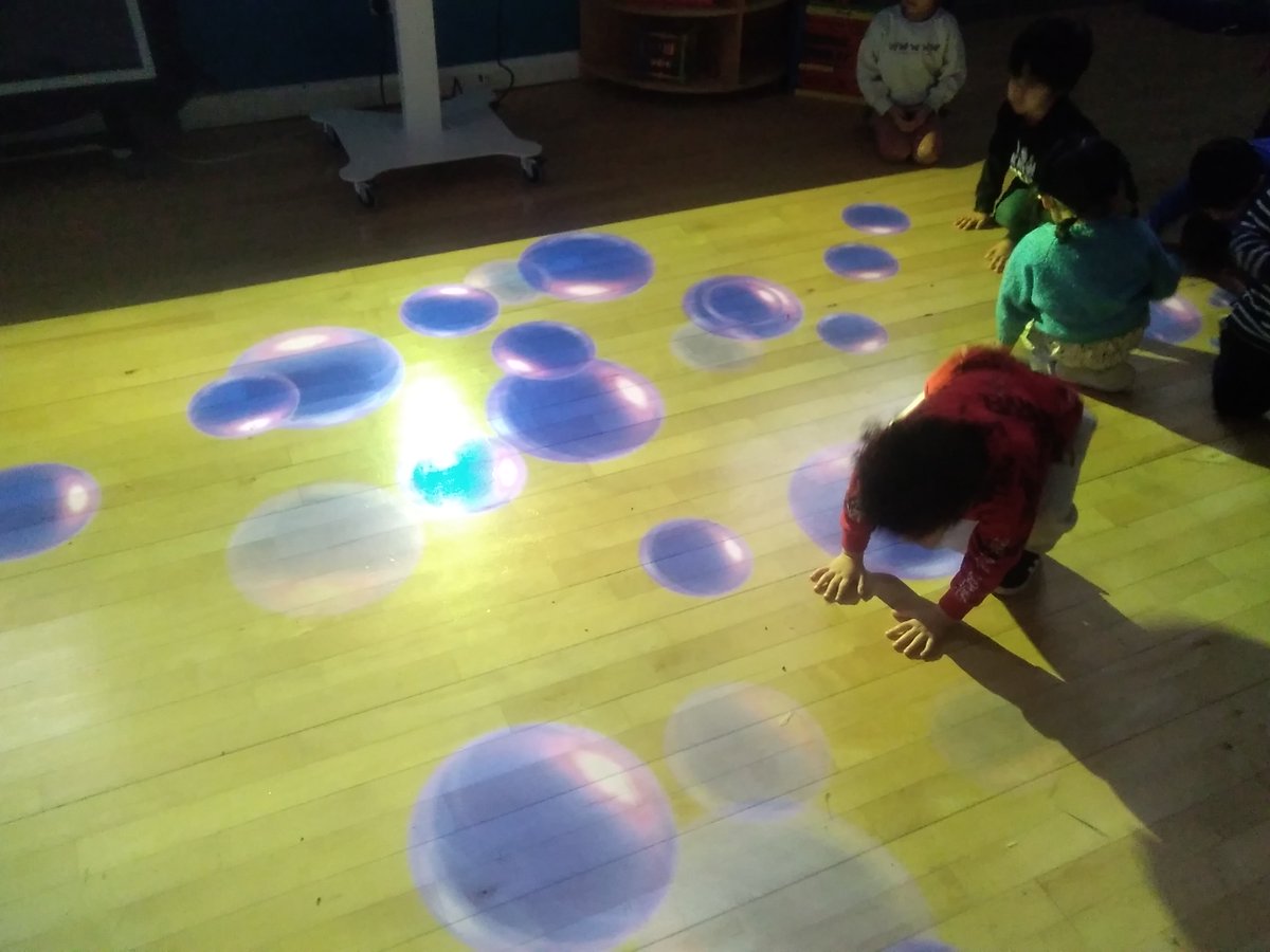 Sensory projectors are a great way for children to learn using their senses of sight, touch and hear.
The children enjoyed swimming their way through the fish and water and for other children this became their attention grabber to help them develop those attention skills.