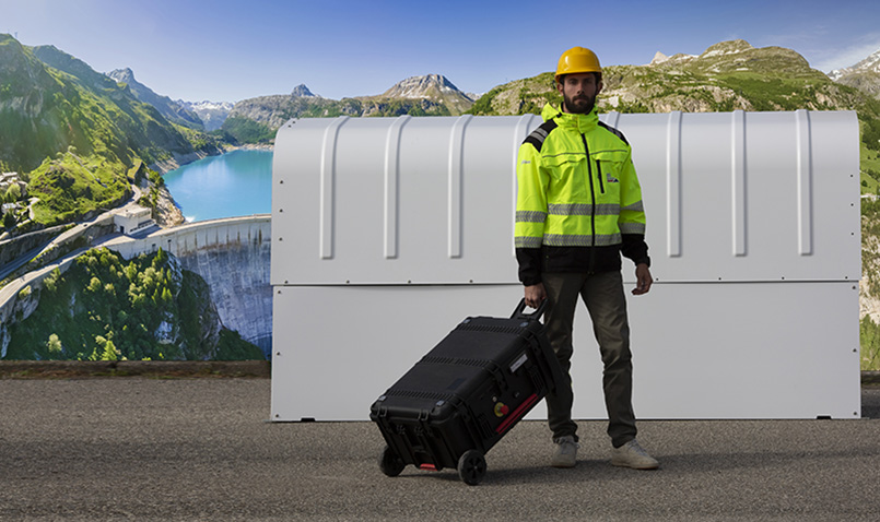 IDS_GeoRadar's tweet image. IBIS-FM EVO COMPACT is the new solution designed for #structural and #slopemonitoring that allows, thanks to the compact size and lightweight of the power supply module, a greater installation flexibility together with the highest #performance. More on: bit.ly/3P1YwDG