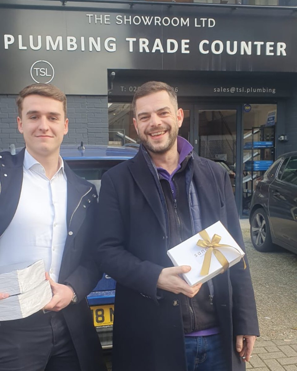 SaneuxUK's tweet photo. Our Sales Reps have been working hard this week getting our new brochure, Edition 27, out to some of our customers and treating them to delicious cupcakes to celebrate the launch. 

Thanks for sharing @TPattonLtd, @LtdShowroom, Hugo Oliver, and Excel Plumbing &amp; Heating Supplies! https://t.co/Z6ANwtimcK