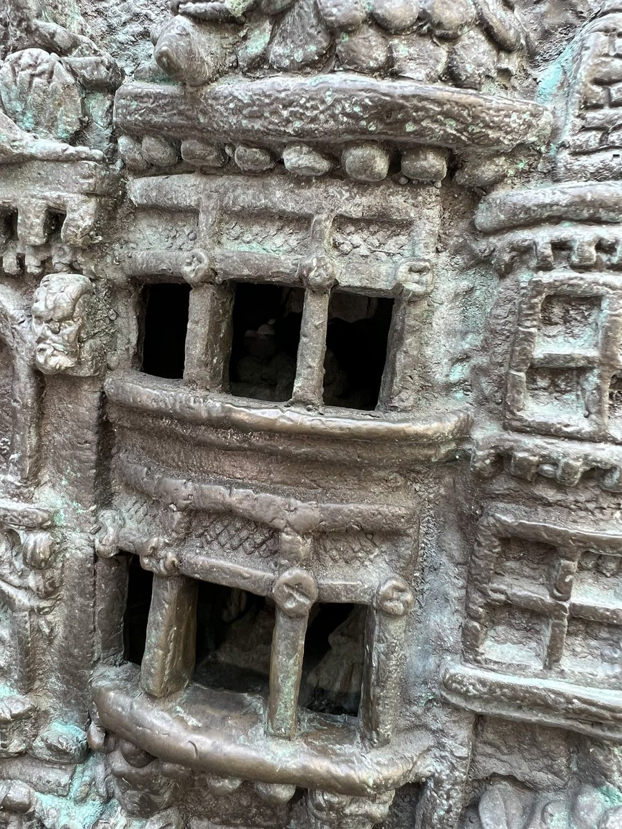 Tony Bravo tweet media