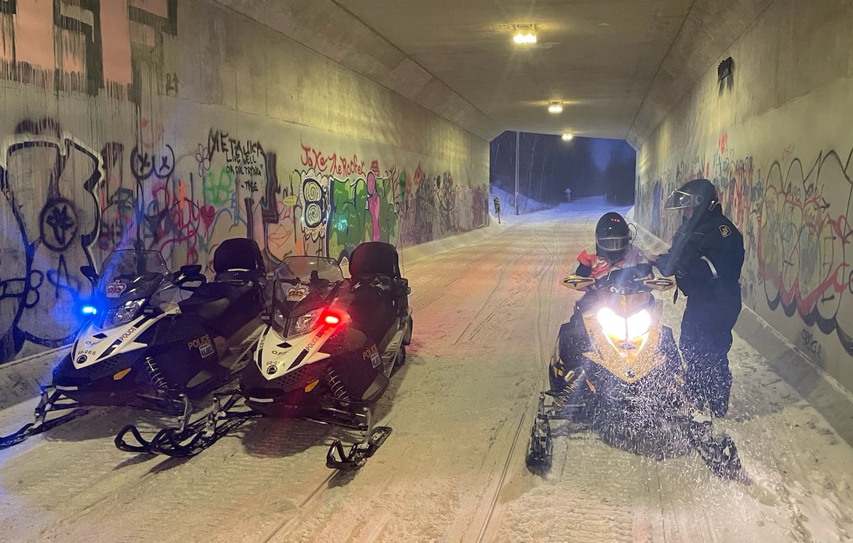 Winter is finally here, Sleds are on the trails and so are we! The #SGBOPP snowmobile patrol is out checking trails for <a href="/GoSnowmobiling/">Go Snowmobiling Ontario</a>  rule breakers and conducting <a href="/RIDEcheck/">R.I.D.E. Checks</a> for impaired operators. 
#NeverDriveImpaired #ridesafe #ridesober #neverendswell^DH