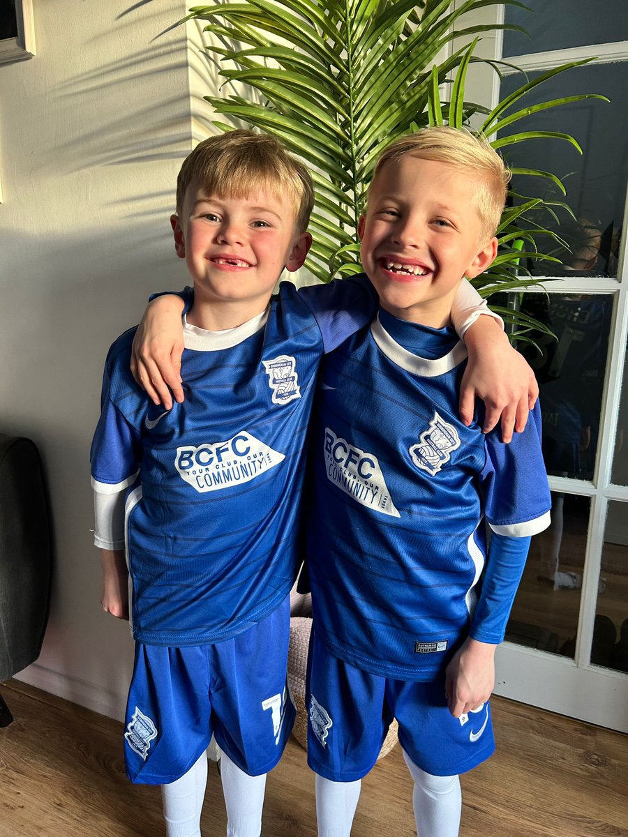 MucSavage1's tweet photo. @BCFC after moving to Essex years ago I never thought I’d have Blues mad Essex born Son. But here he is with his mate too. Converting them all one by one #KRO https://t.co/n3NrpnvkvP