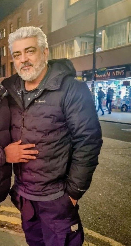 enigma_timorous's tweet photo. #Thala Europe trip 🐐 
Looking ready for 62🔥
#Ak62 I confirmed it few months back thet he's bought a 🏡 in uk will be chilling there few months every year now confirmed by journos Cable Sanker was talking abt it today. Idula One🤡was saying he went to uk to just sign projects 😂 https://t.co/wkx9BKaZ4V