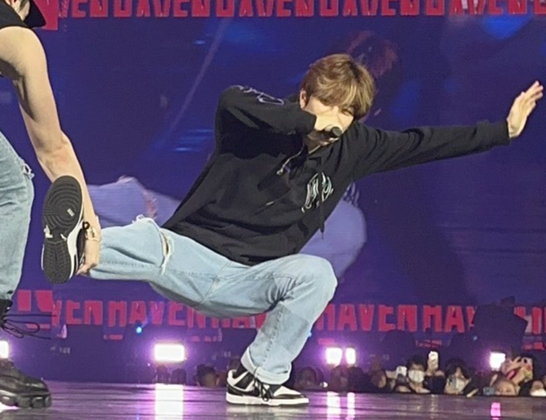 random seungmin tweet media