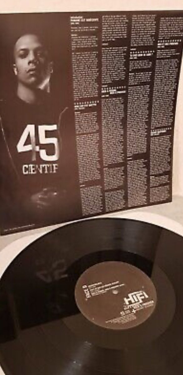 Ebola🩸 tweet media