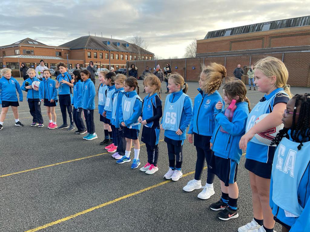 NHS_Sport's tweet photo. Matches for the Year 4 and 3 against Quinton #netballrules #learningthroughplay #teamwork https://t.co/WprHOeRn5A