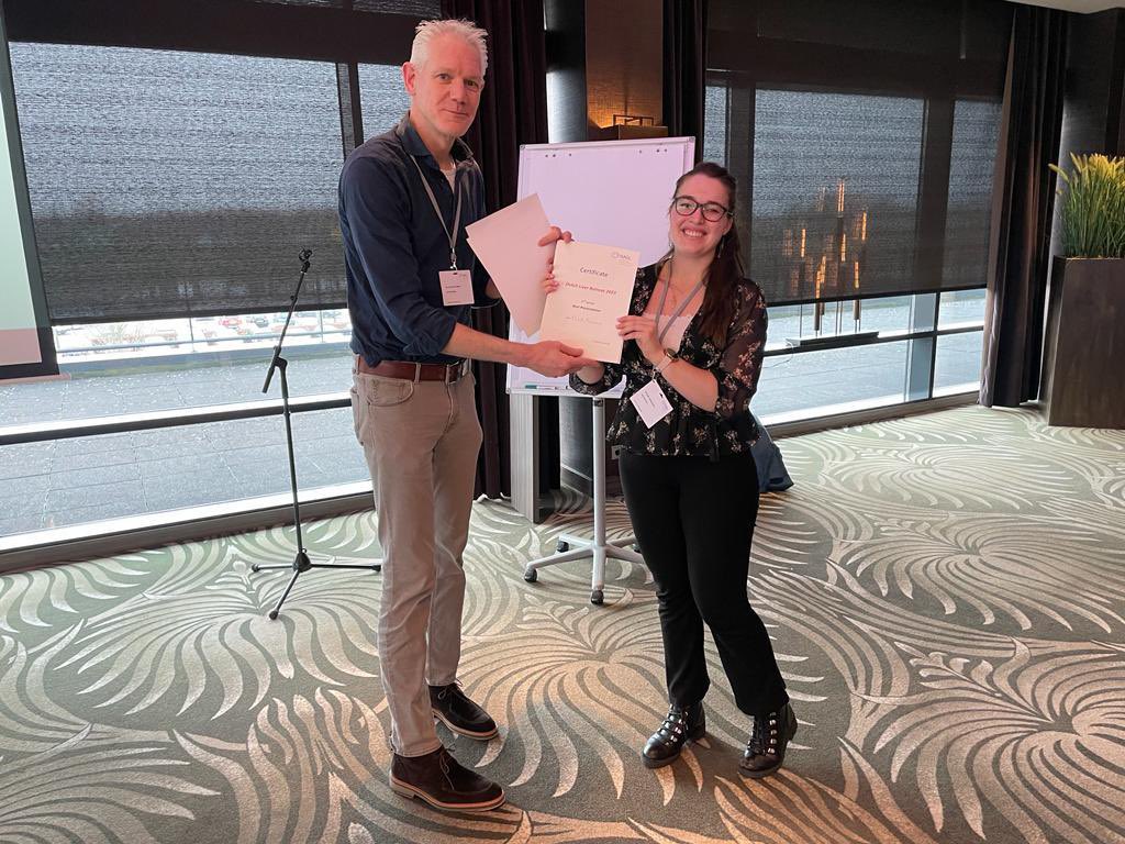 Jingyuan Fu (@jingyuan_fu) on Twitter photo Congrats <a href="/VPalasantzas/">Victoria Palasantzas</a> on the amazing prize for her wonderful presentation on liver chip at #DLR2023. <a href="/BvandeSluis/">Bart van de Sluis</a> <a href="/UMCGgenetica/">UMCG Genetica</a> <a href="/Lab_Pediatrics/">UMCG Laboratory of Pediatrics</a>, <a href="/nociorganonchip/">NOCI</a> Congrats <a href="/VPalasantzas/">Victoria Palasantzas</a> on the amazing prize for her wonderful presentation on liver chip at #DLR2023. <a href="/BvandeSluis/">Bart van de Sluis</a> <a href="/UMCGgenetica/">UMCG Genetica</a> <a href="/Lab_Pediatrics/">UMCG Laboratory of Pediatrics</a>, <a href="/nociorganonchip/">NOCI</a>