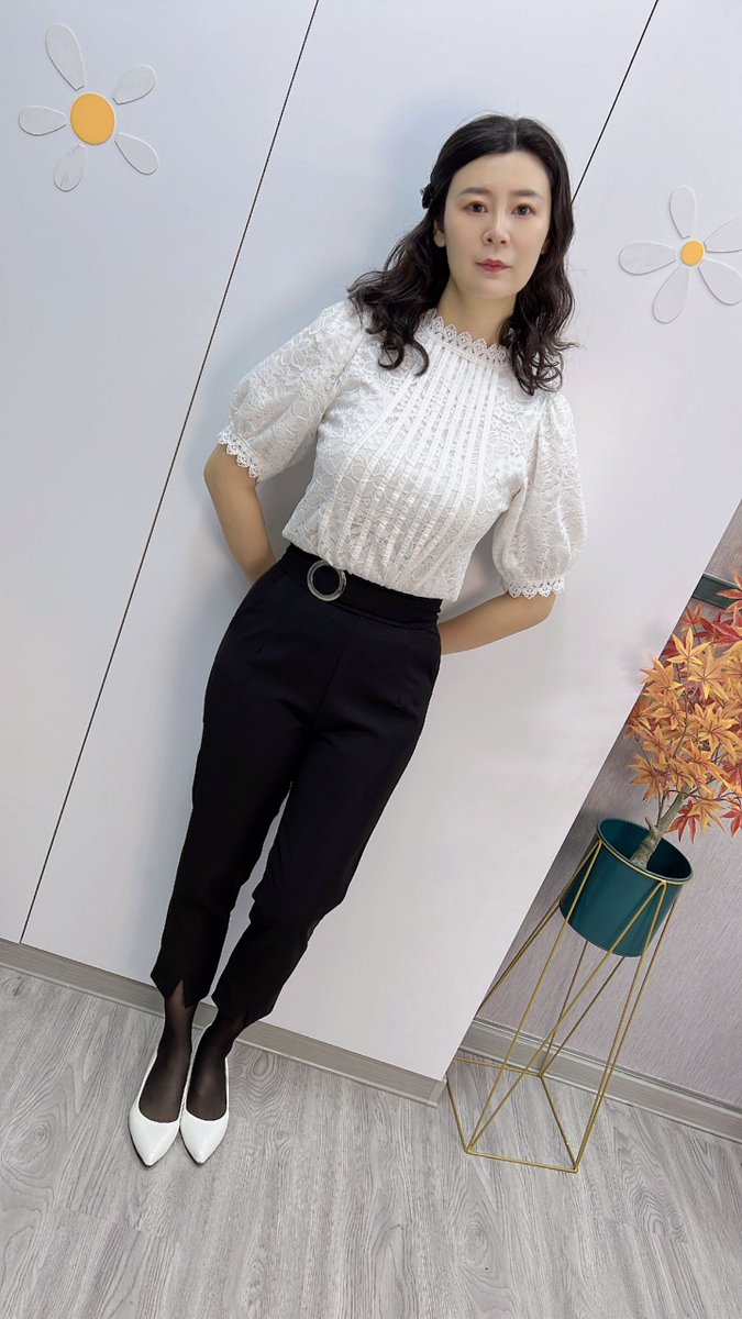 爱穿丝袜的婷姨 https://t.co/Snxx8RhEfc