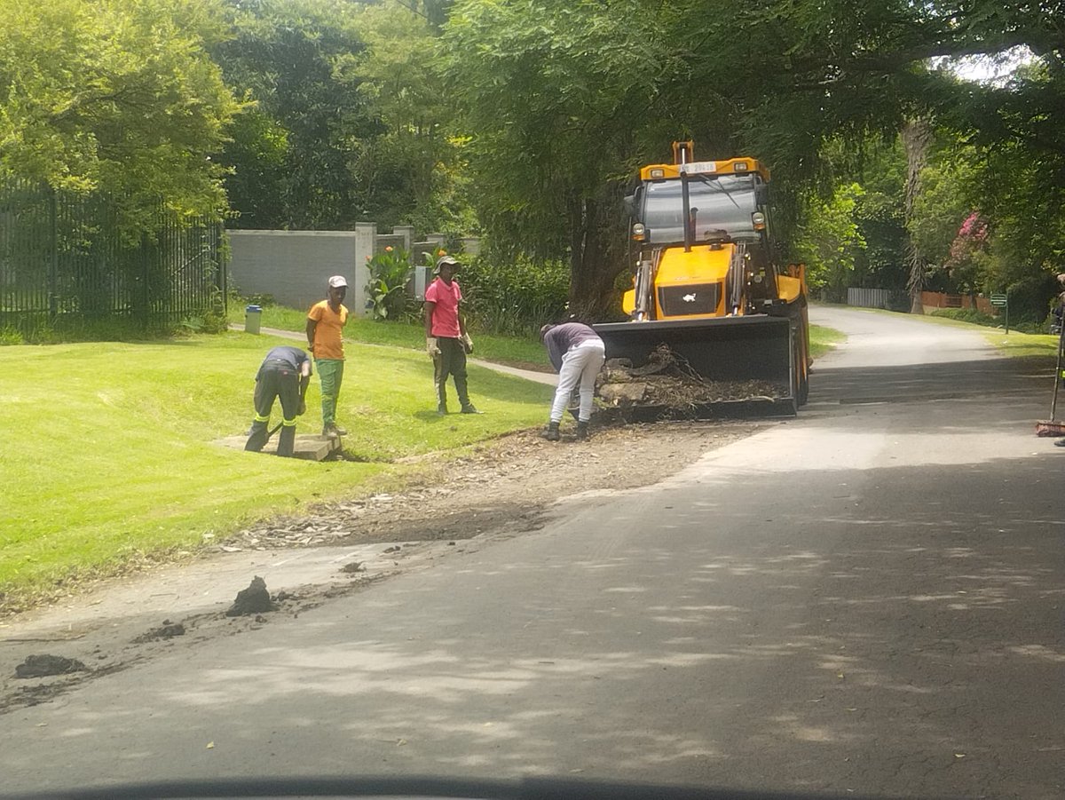 MayorPappas's tweet photo. Work continues in Merrivale https://t.co/sWHR1Rv1zp