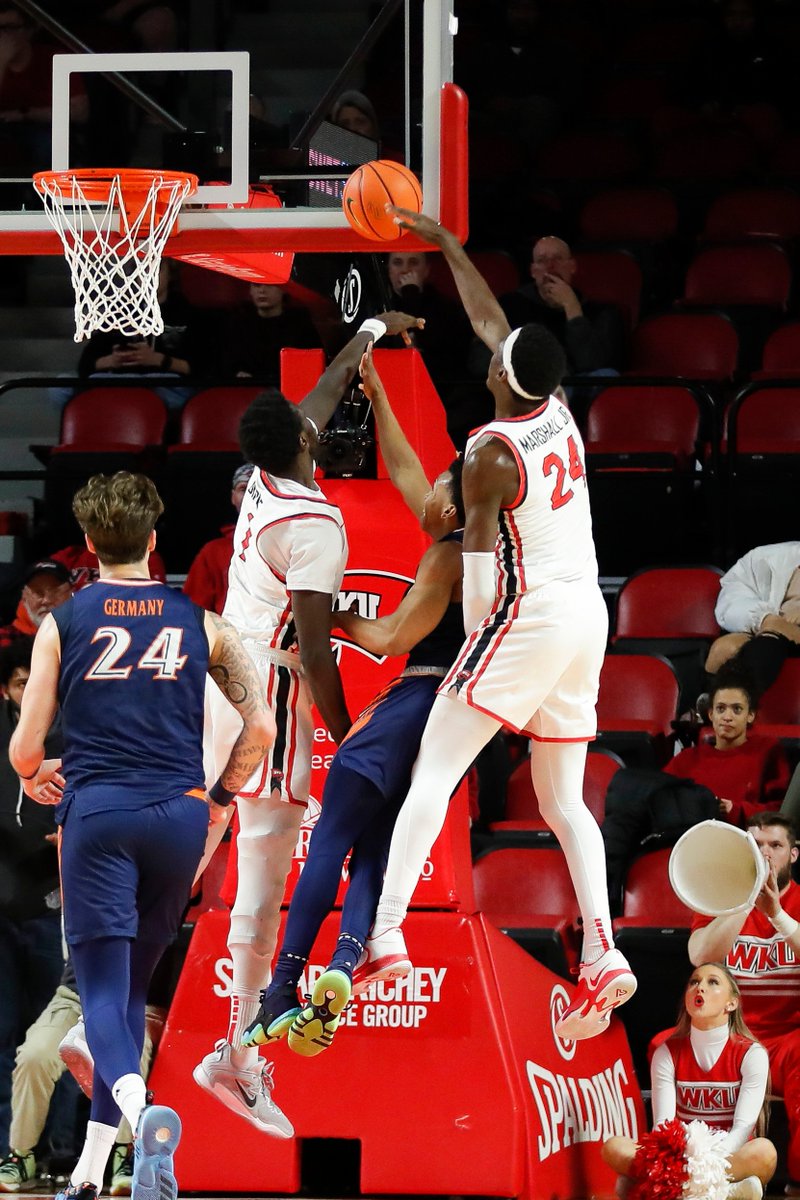 WKUStatsInfo's tweet photo. Last night, @WKUBasketball had 11 blocks against UTSA.

It was the second time this season WKU has logged at least 11 blocks, blocking a school-record 13 against UIndy on Nov. 15.

WKU is 1 of just 7 teams in the nation with two or more games this season of 11 blocks or more. https://t.co/YnzsQwDZvb