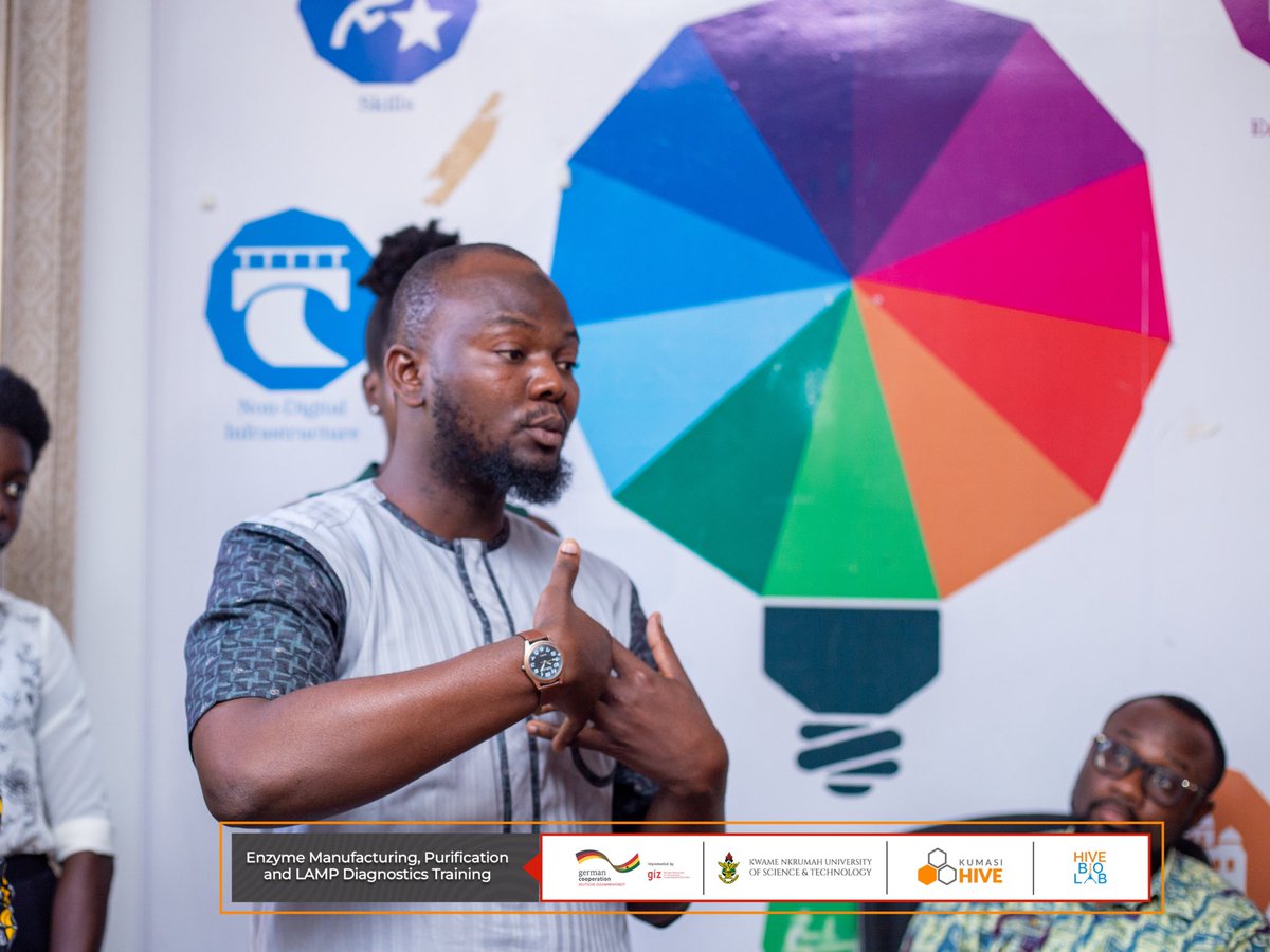 KumasiHive's tweet photo. Group 1 presented on Recombinant HIV reverse transcriptase production and Group 2 presented on Recombinant Insulin production.
We wish them the very best as they go back to impact society in amazing ways.
#HiveTribe #HiveTraining #HiveImpact #HiveBiolab https://t.co/I9QDsadxao