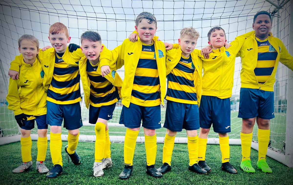 4 wins out of 4 and no goals conceded today at the MCFC Primary Schools tournament for the boys. On to the final… ⚽️⚽️⚽️