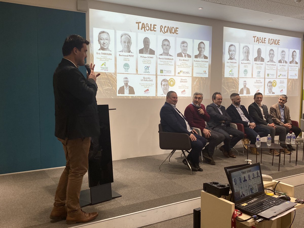 [FOCUS PARTENAIRE #2] [AGJA28] 🧑🏼‍🌾

Cette Assemblée Générale se termine par une table ronde sur les perspectives 2023 du monde agricole avec les différents acteurs du secteur dont le <a href="/GroupeSCAEL/">Groupe SCAEL</a> avec Éric Brault, Président. 

Merci aux <a href="/JeunesAgri28/">Jeunes Agriculteurs 28</a> pour cette AG2023 !