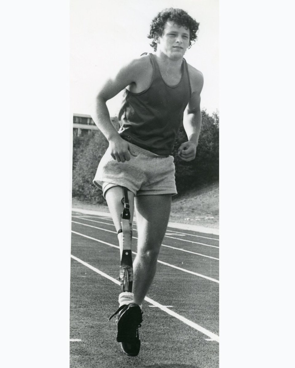 TerryFoxCanada's tweet photo. #OnThisDay - February 1979

Terry began training for his Marathon of Hope, a cross-Canada run to raise awareness and funds for cancer research.

His legacy continues to inspire fundraising events across Canada today.

https://t.co/rruEbjfeiW https://t.co/dvtkV3aRRC