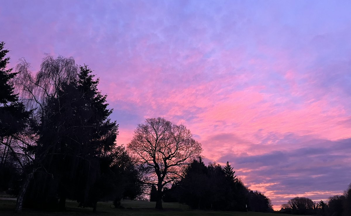 Sunrise <a href="/PypeHayesPark/">Pype Hayes Park</a> this morning