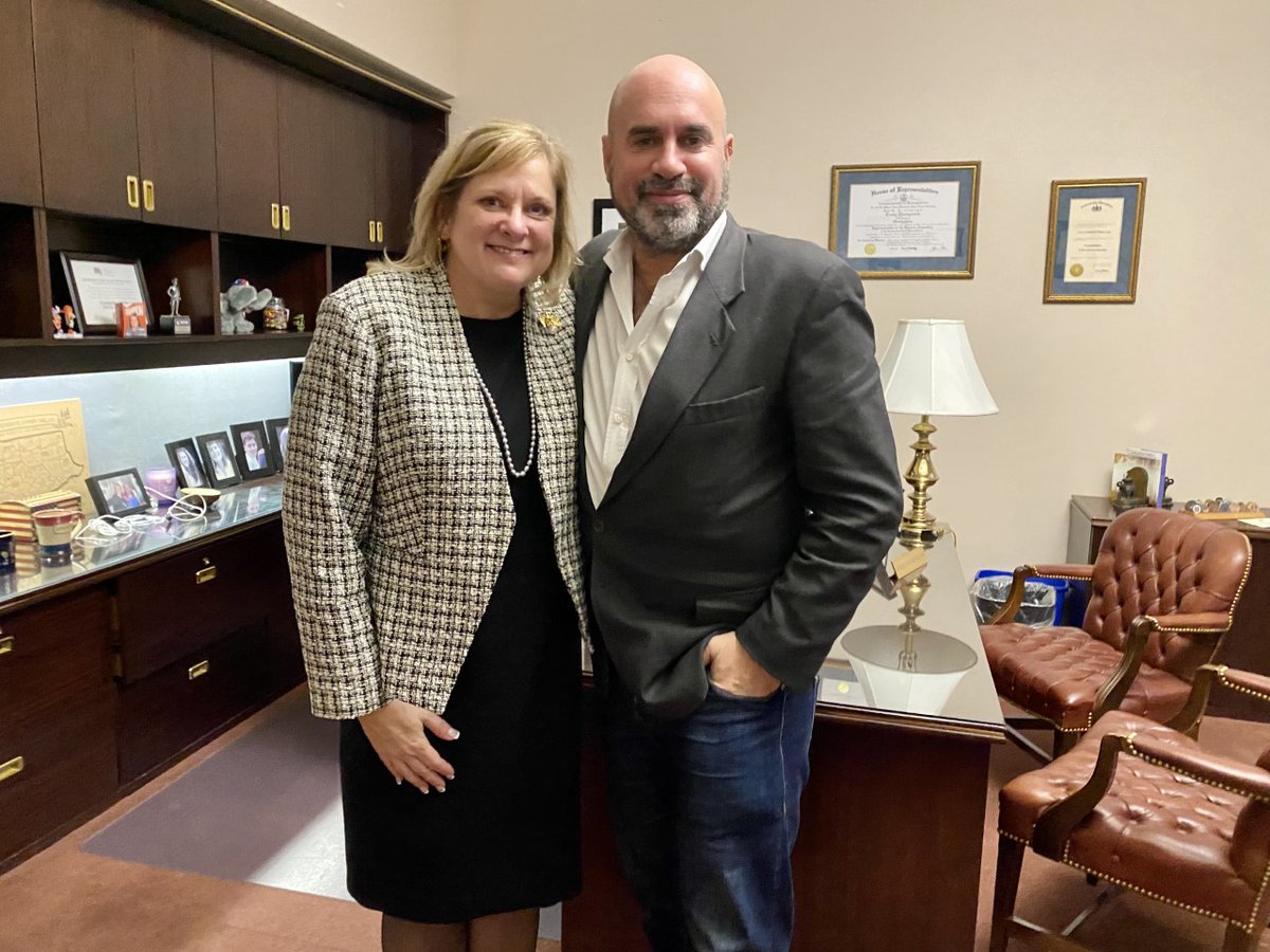 It was an emotional start to my week as I visited a local puppy mill, where I picked up 6 breeding dogs. Through my experience, I was able to sit down with multi award winning vet and author, @marcthevet to discuss puppy mills, dog rescue and the need for #VictoriasLaw in Pa.