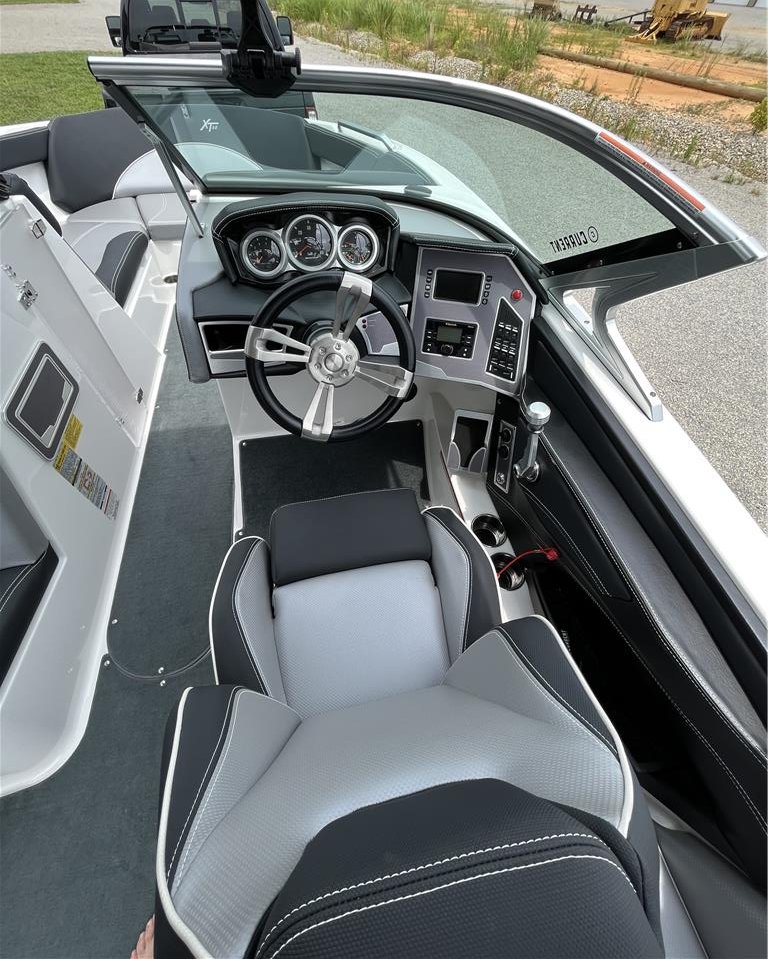 For Sale - 22' 2018 Mastercraft XT22 with 283 hours on the Ilmor 5500 GDI motor in Jamestown, KY for $94,000.  To contact the seller use the link below or find the boat on OnlyInboards.com. #2018mastercraftxt22 #mastercraftxt22 #ilmor5500 onlyinboards.com/2018-MasterCra…