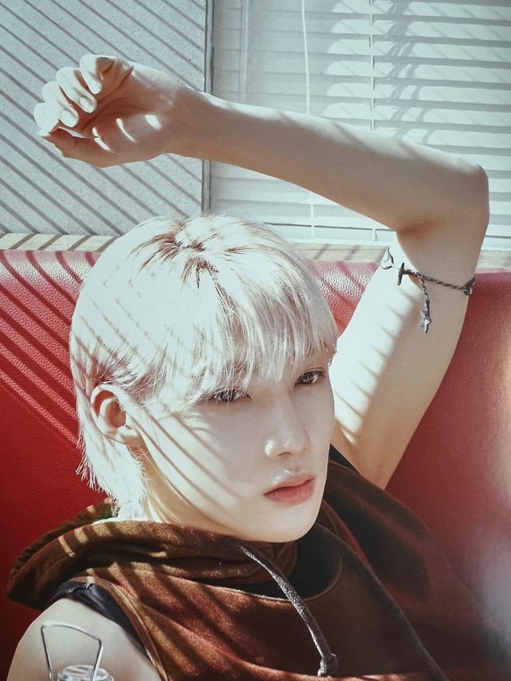 daily chanhee #REST (@hourlyynyu) on Twitter photo 