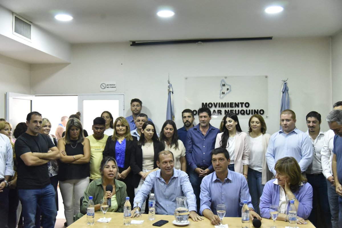OmarGutierrezOk's tweet photo. #HayEquipo y somos el único que está en la cancha preparado para competir en las elecciones del #16A y con una plataforma de gobierno respaldada por hombres y mujeres que piensan en la provincia. ¡Vamos @MPN_OK, vamos Neuquén! https://t.co/nAXYmNR4nI